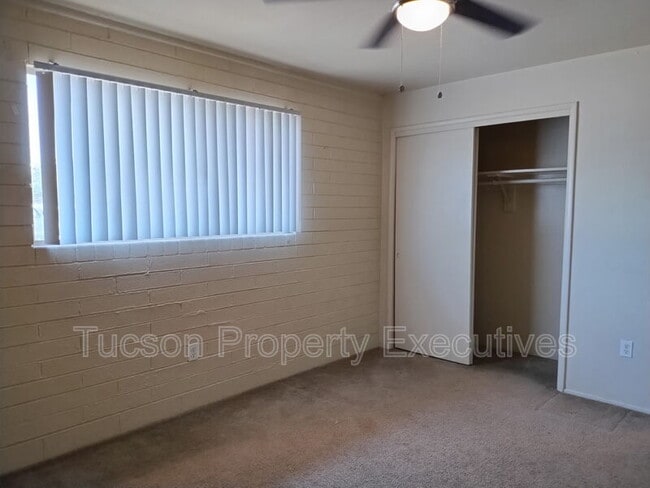 Building Photo - 8934 S Nogales Hwy