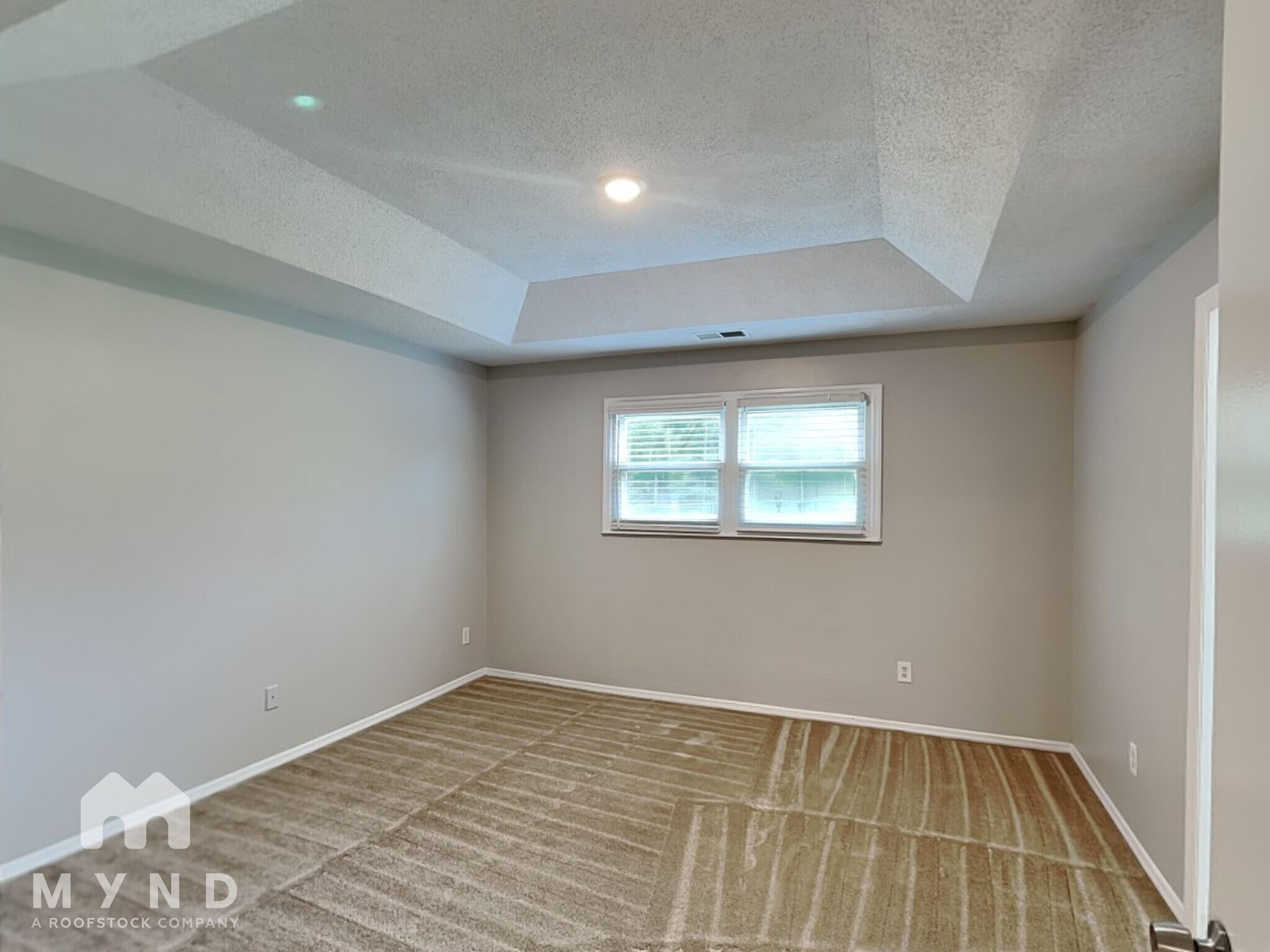 Building Photo - 1380 Paddocks Way