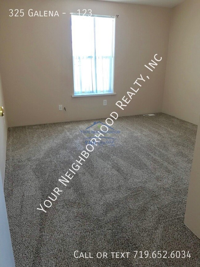 Building Photo - 325 Galena Ave
