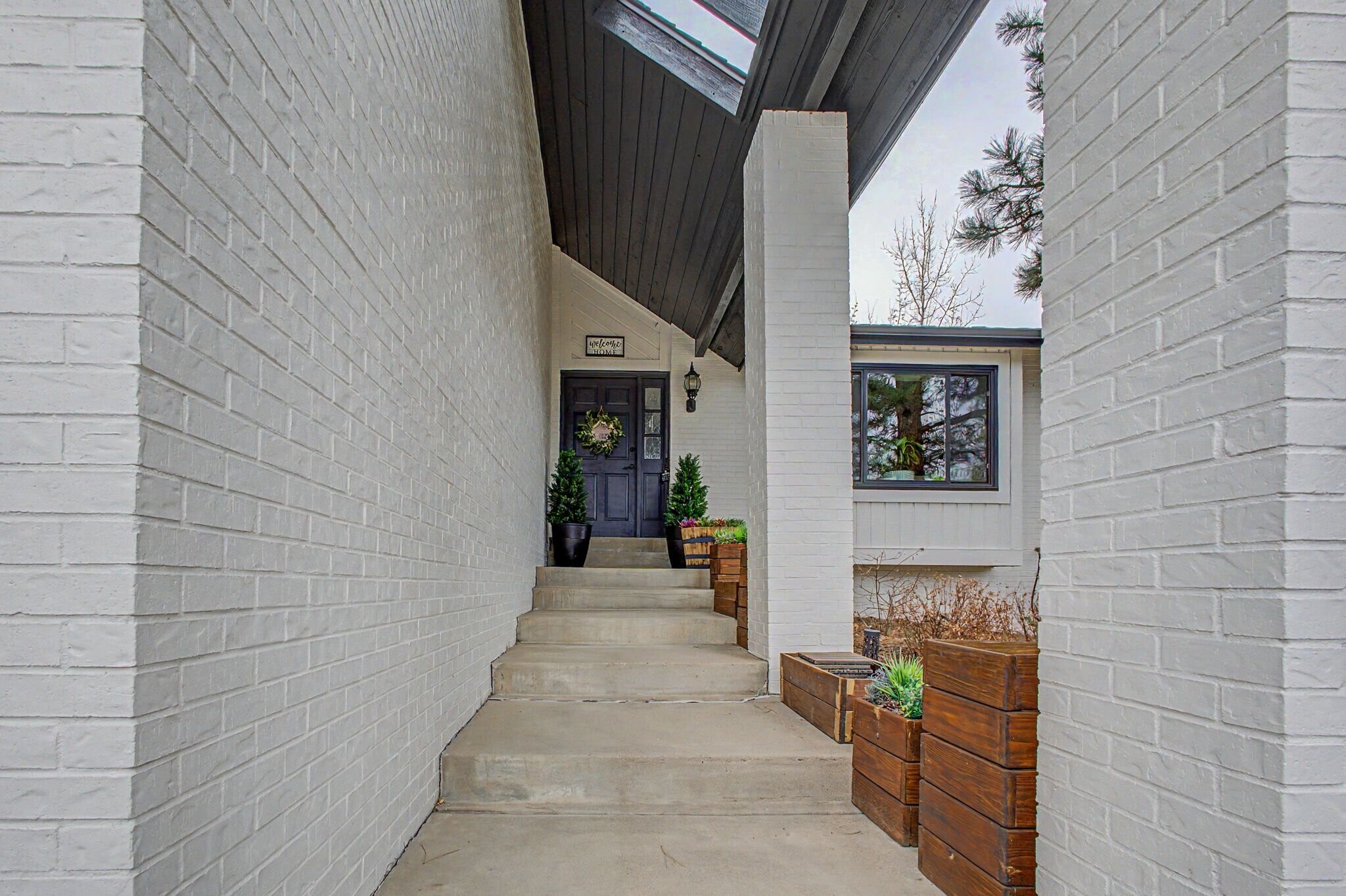 Building Photo - 7554 S Cook Way