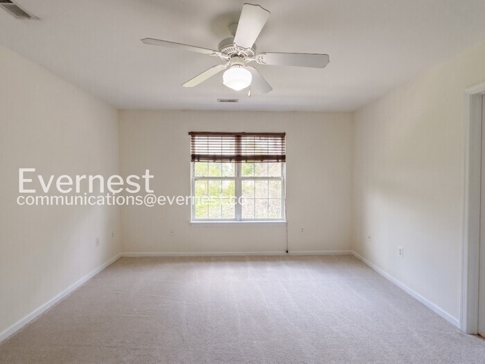Building Photo - 1101 Highpointe Blvd