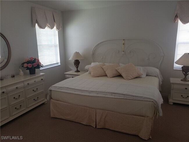 Building Photo - 7552 Oleander Gate Dr