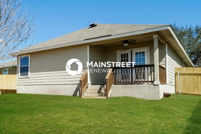 Building Photo - 2311 Camberly View