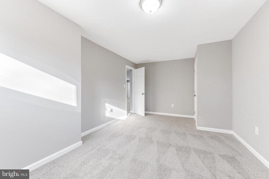 Building Photo - 713 Biddle Rd