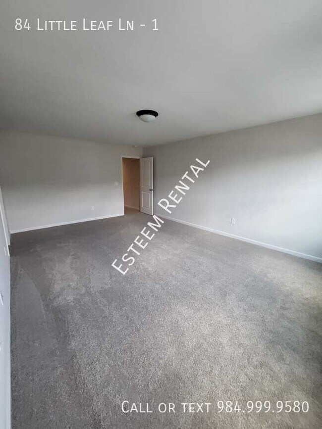 Building Photo - 84 Little Leaf Ln