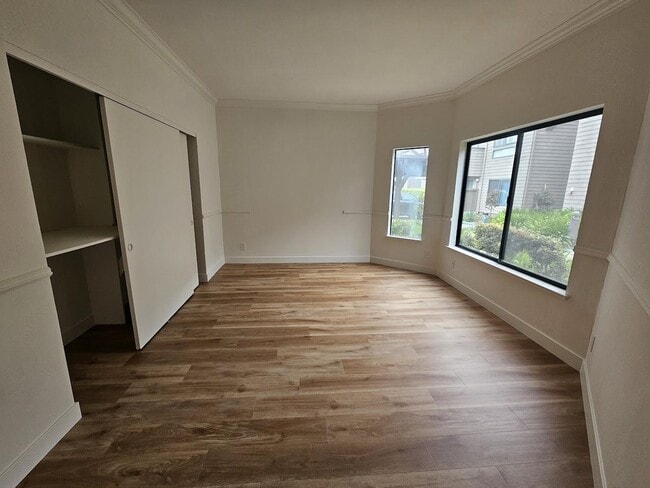 Building Photo - 55 Cove Ln