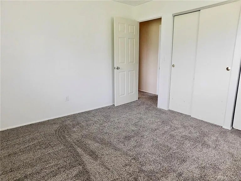 Building Photo - 4792 Pyrmont Rd