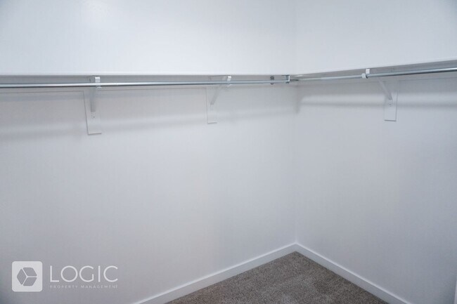 Building Photo - 15180 Gunpowder Ct