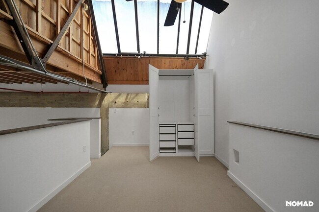 Building Photo - Spacious 1BR Loft in Atlanta near Ponce Ci...