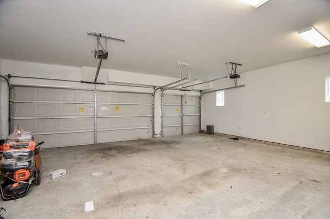 Building Photo - 703 Bringhurst St