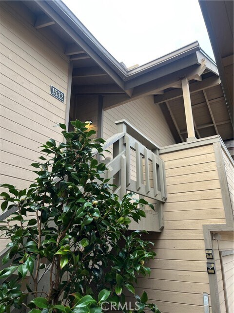 Building Photo - 1532 Neptune Ave