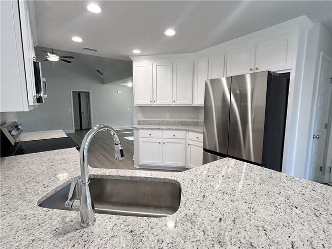 Building Photo - 752 Burson Maddox Rd