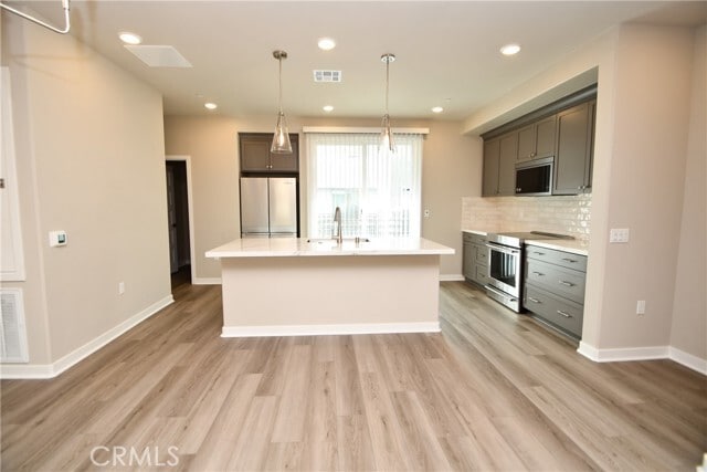 Building Photo - 1487 Skyline Ln