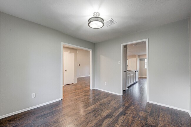 Building Photo - 5211 Sweetwind Ln