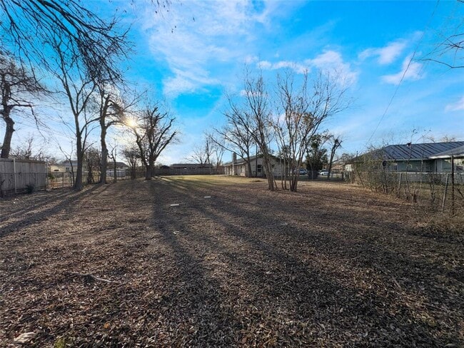 Building Photo - 1502 Glen Burnie Dr