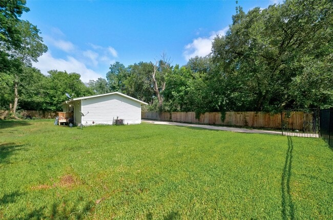 Building Photo - 13703 Segrest Dr