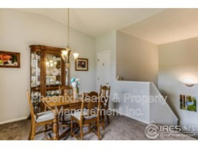 Building Photo - 1703 Whitehall Dr