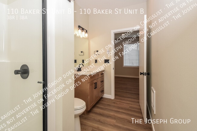 Building Photo - 110 Baker St