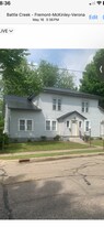 Building Photo - 25 Sherman Rd
