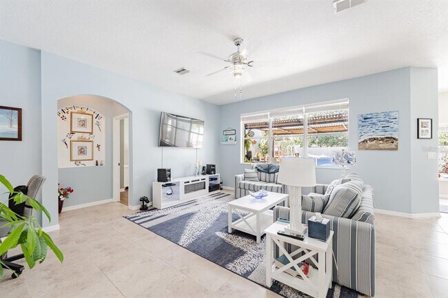 Building Photo - 15655 Durango Cir