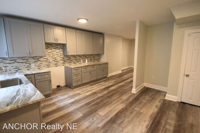 Building Photo - 3 br, 1 bath House - 2613 S. 71st St.