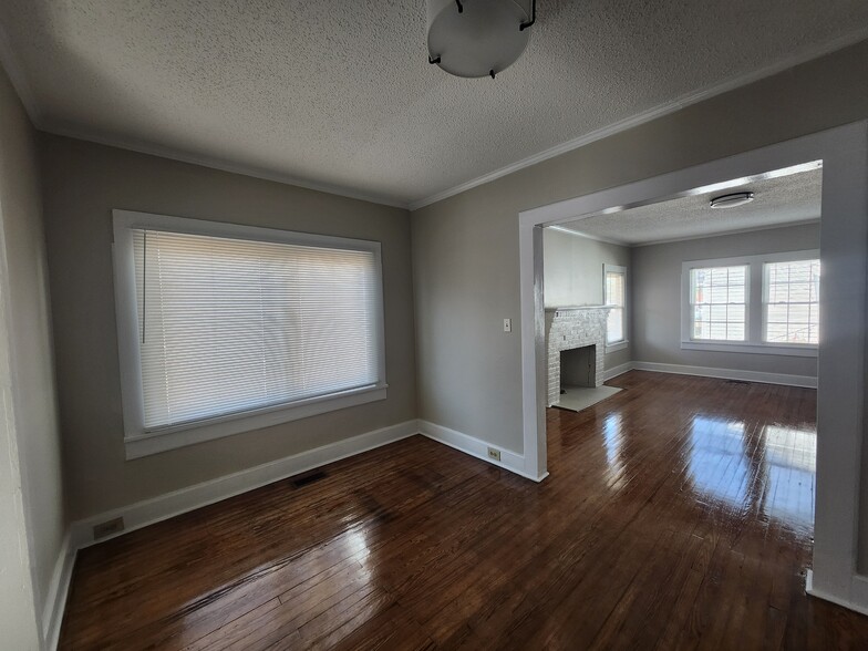 Building Photo - 109 Courtland St