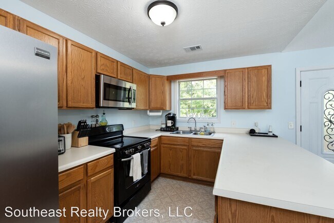 Building Photo - 3 br, 2 bath House - 458 Callie Lane