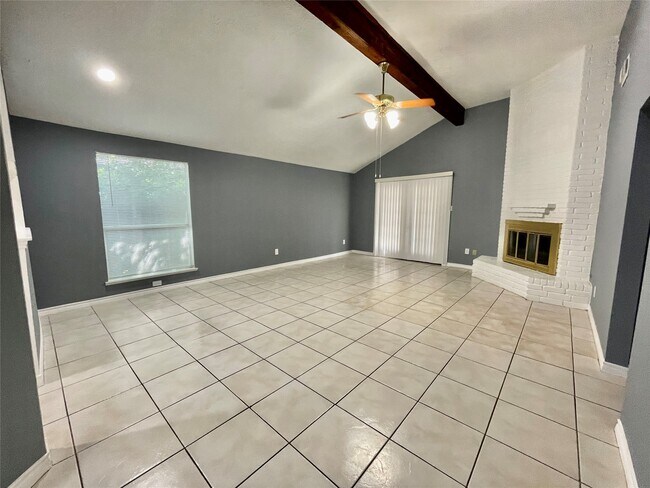 Building Photo - 7014 Caladero Dr