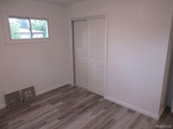 Building Photo - 2445 Northdale Dr
