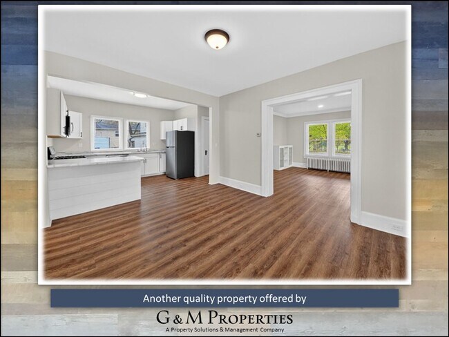 Building Photo - 1317 Genesee St