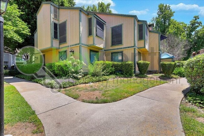 Building Photo - 600 Del Verde Cir