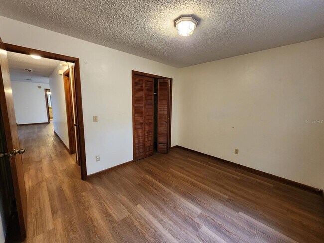 Building Photo - 1209 SW 80th Dr