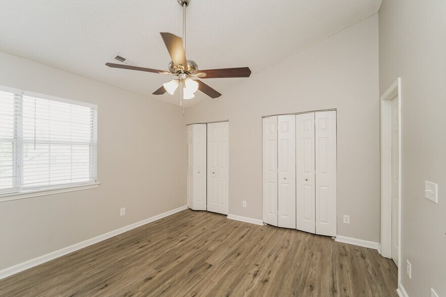 Building Photo - 5746 Prescott Ct