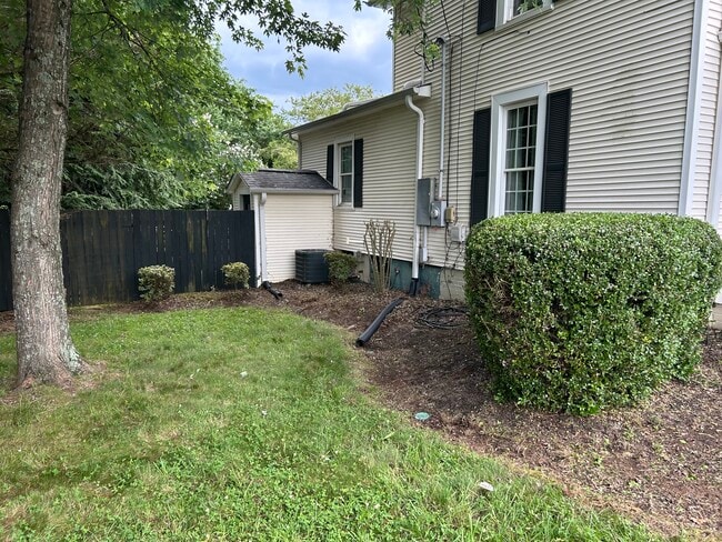 Building Photo - 49 Duke St