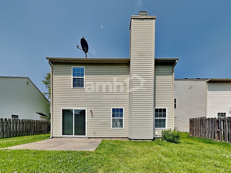 Building Photo - 16705 Greensboro Dr