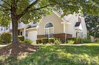 Building Photo - 9020 Roseton Ln