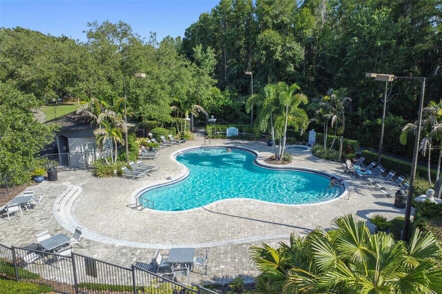 Building Photo - 8517 Island Breeze Ln