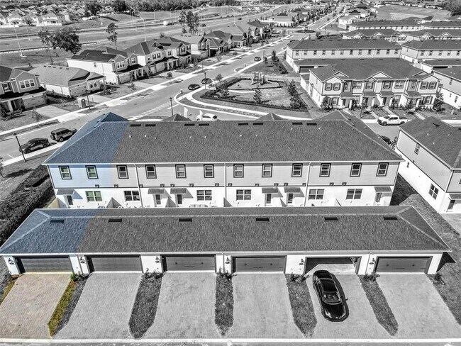 Building Photo - 691 Pothos St