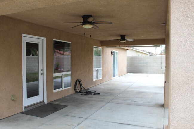 Building Photo - Beautiful Spacious Home for Rent Near Hosking and Mckee Area