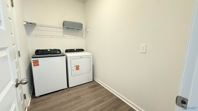 Building Photo - 8259 Huspa Ave