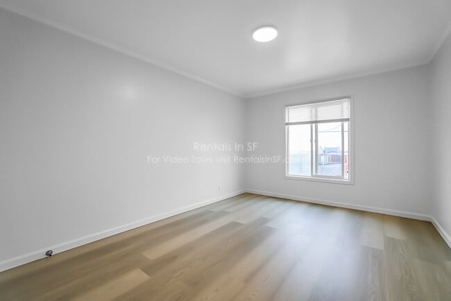 Building Photo - 1714 44th Ave