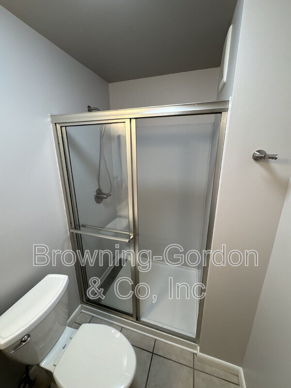 Building Photo - 1308 Caldwell Ave