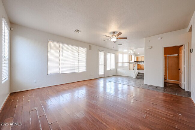Building Photo - 2568 E Santa Rosa Dr
