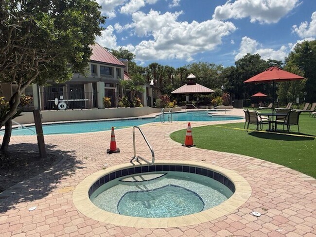 Building Photo - 208 Afton Square