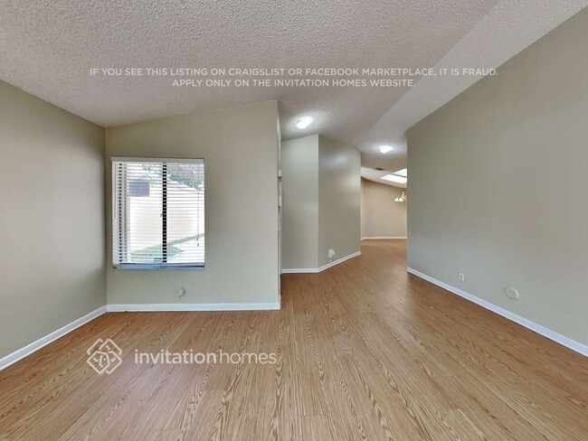 Building Photo - 1930 NW 39th Ave