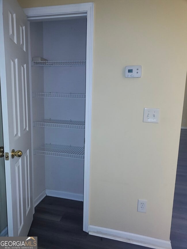 Building Photo - 7306 Bridlewood Ct