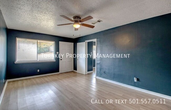 Building Photo - 5708 Sonora Dr