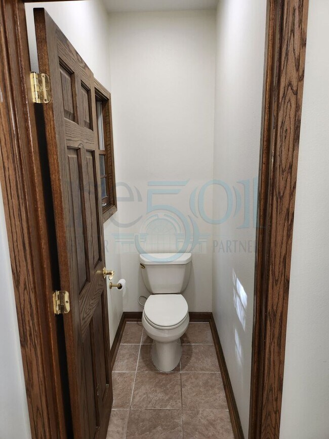 Building Photo - Available Soon! RARE! Exquisite home for l...