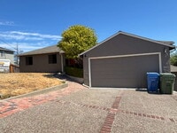 Building Photo - "Charming Lafayette Retreat: 3-Bedroom Hom...
