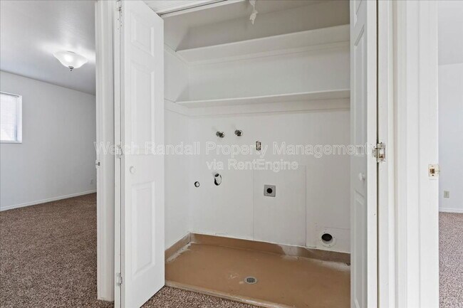 Building Photo - 632 W 1600 N